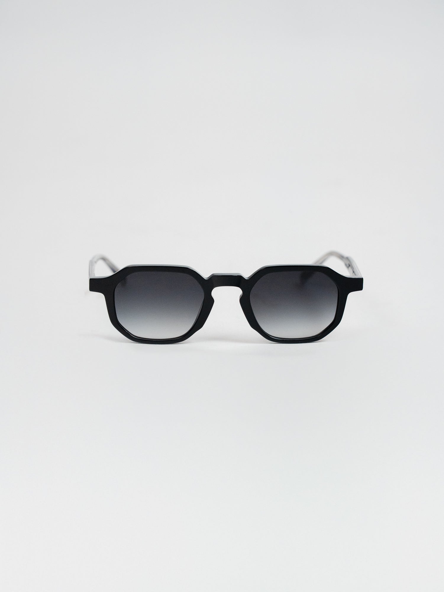 Gradient Black