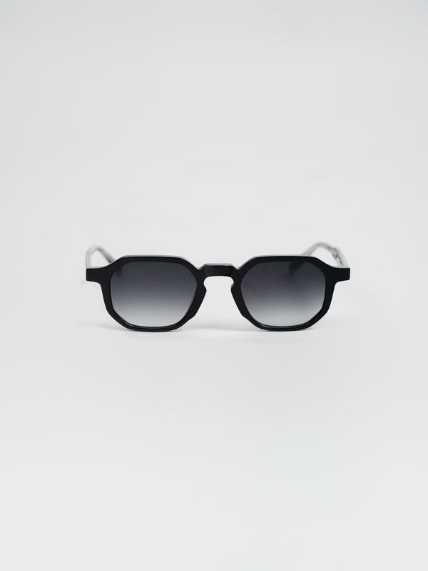 Gradient Black